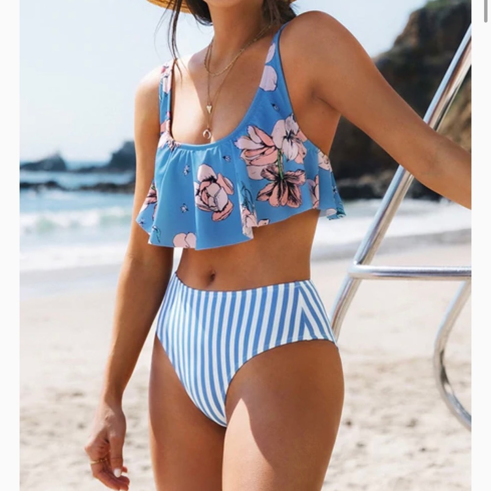 Cupshe Kayla Floral and Striped Bikini